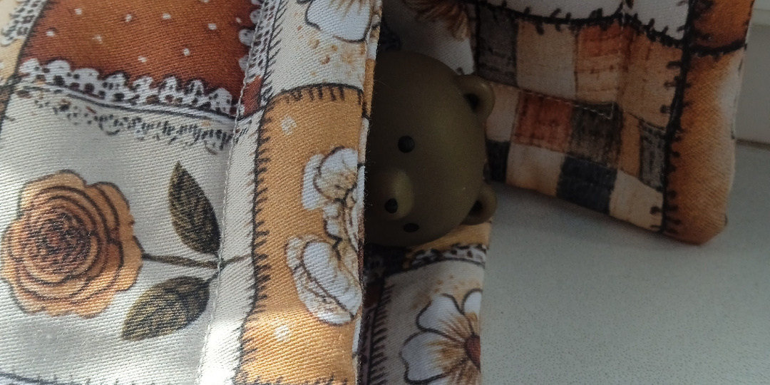 Мишка проснулся.