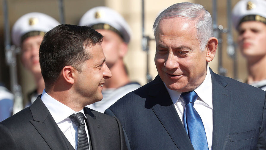 Президент Украины Владимир Зеленский и премьер-министр Израиля Биньямин Нетаньяху в Киеве, 2019 год / Valentyn Ogirenko/Reuters    📷