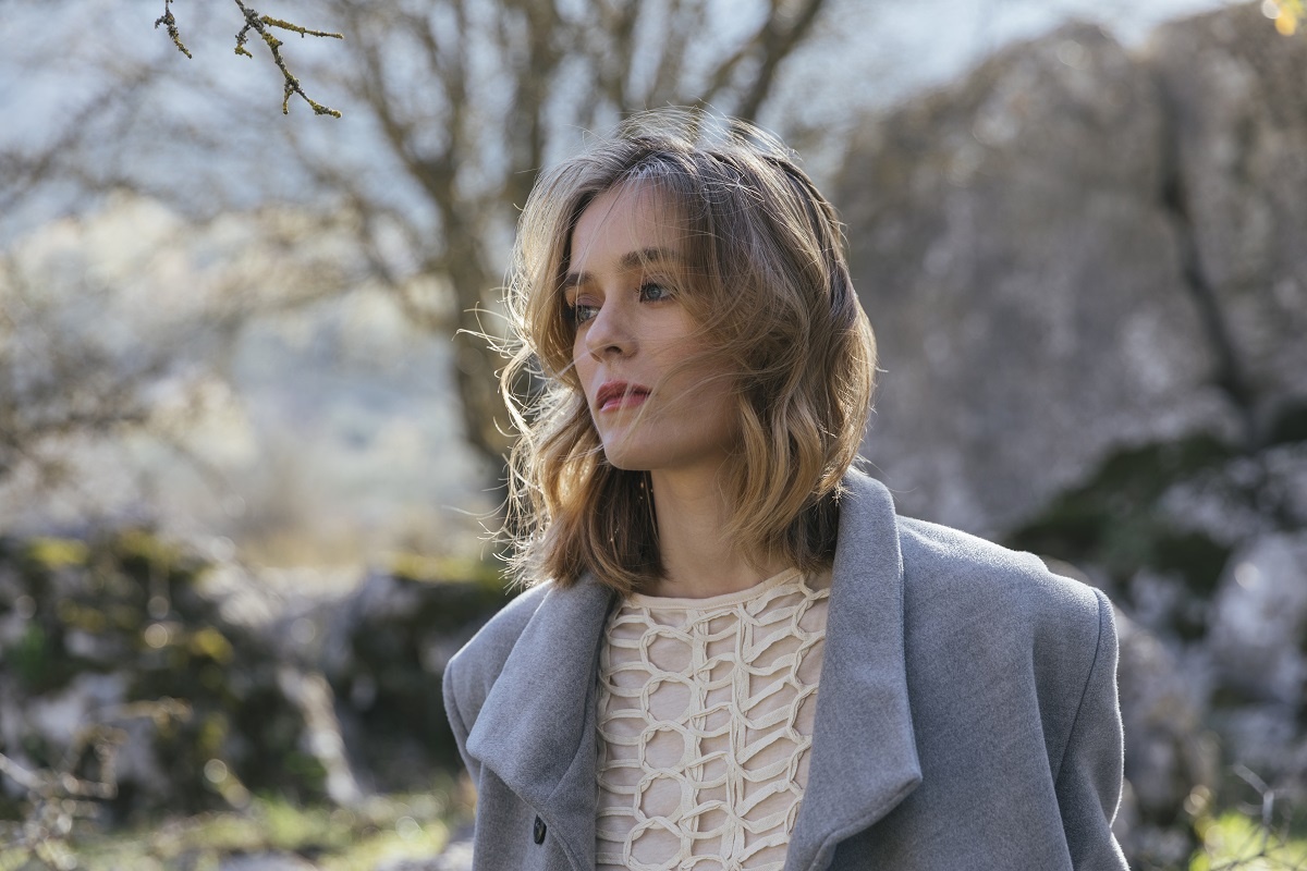    Весной женщины могут чаще грустить