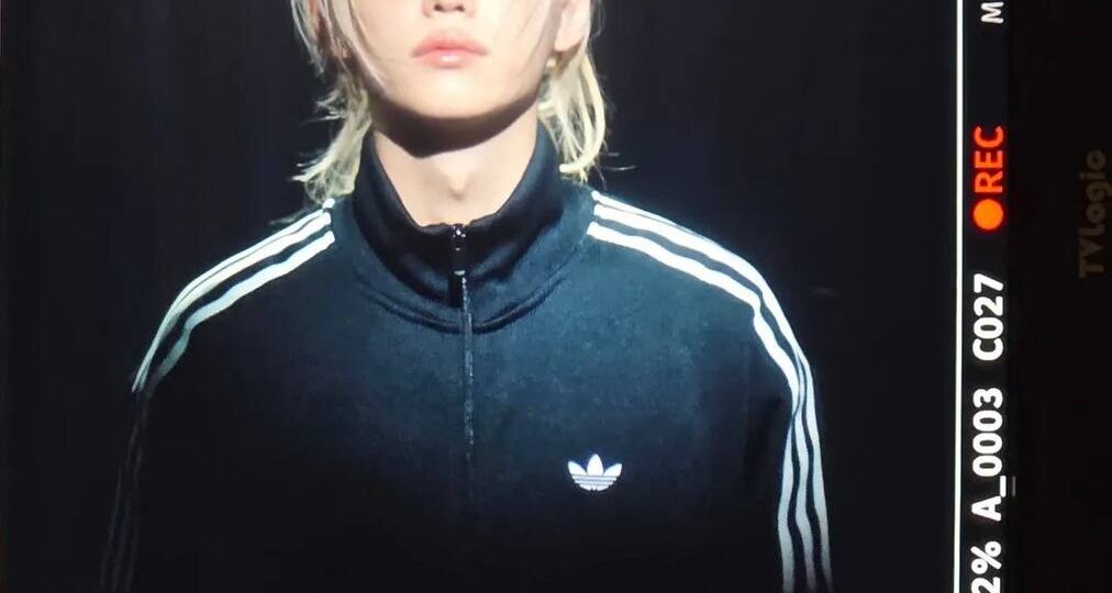 Добро пожаловать на борт с тремя полосками