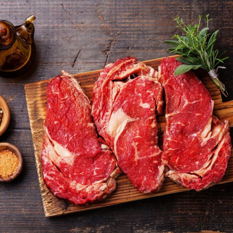 Роспотребнадзор предупредил нижегородцев об опасности сырых продуктов