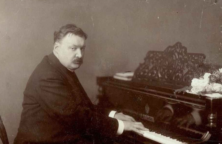 Александр Глазунов