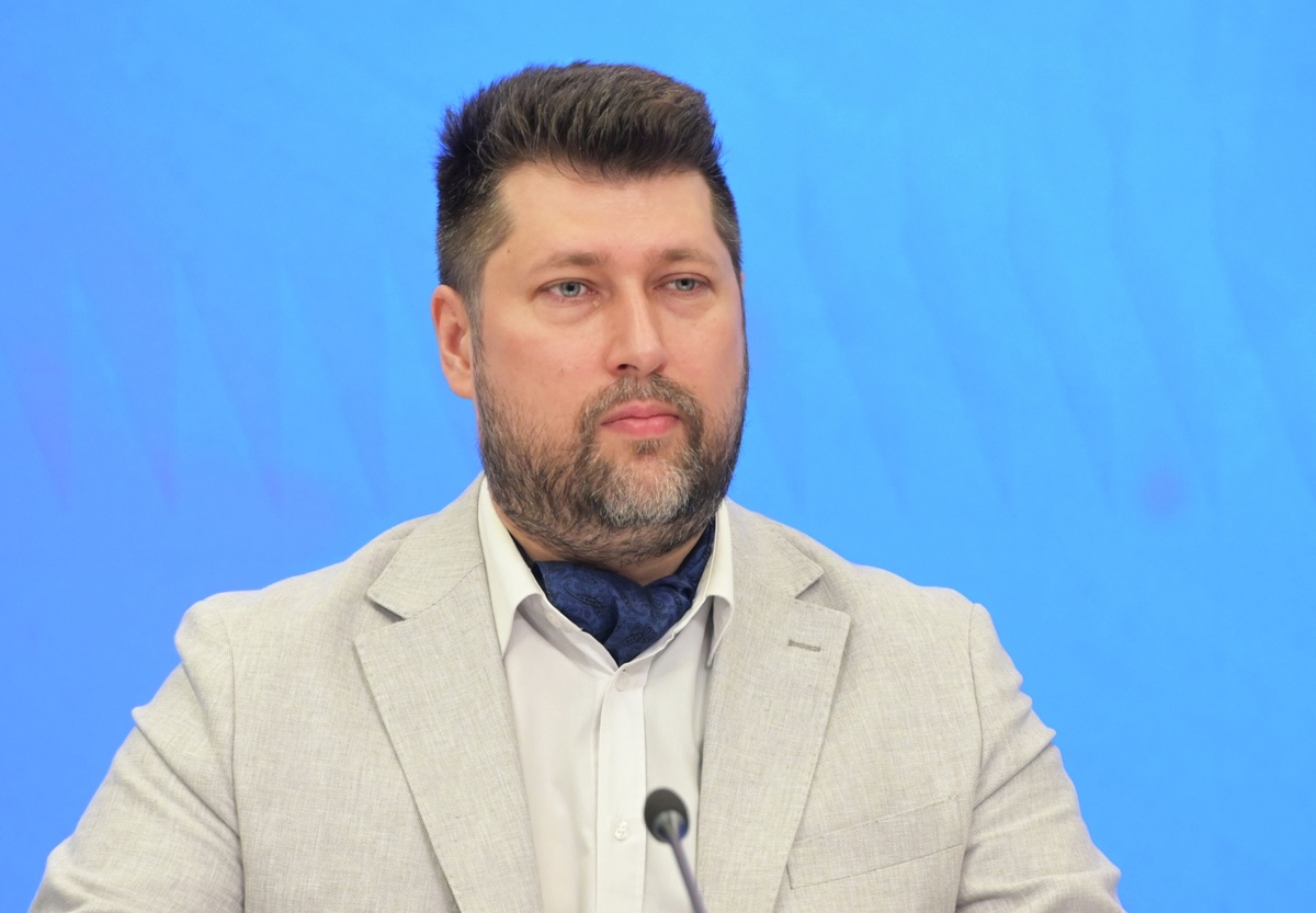    Василий Колташов. Руководитель центра политэкономических исследований Института нового общества РИА