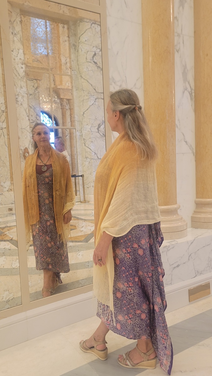 2024 год. В мирных ОАЭ.