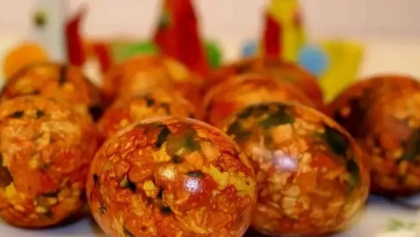 Ярче луковой шелухи: этот овощ окрашивает в золотой – яйца на Пасху будут драгоценностями