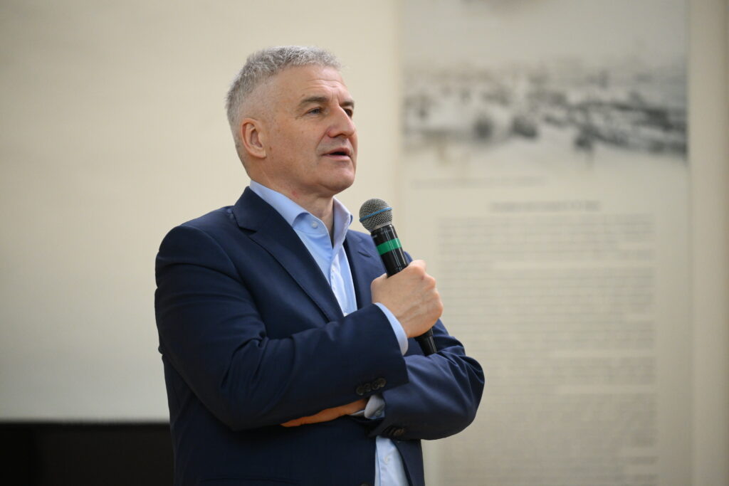    Глава Карелии Артур Парфенчиков. Фото: «Республика» / Сергей Юдин