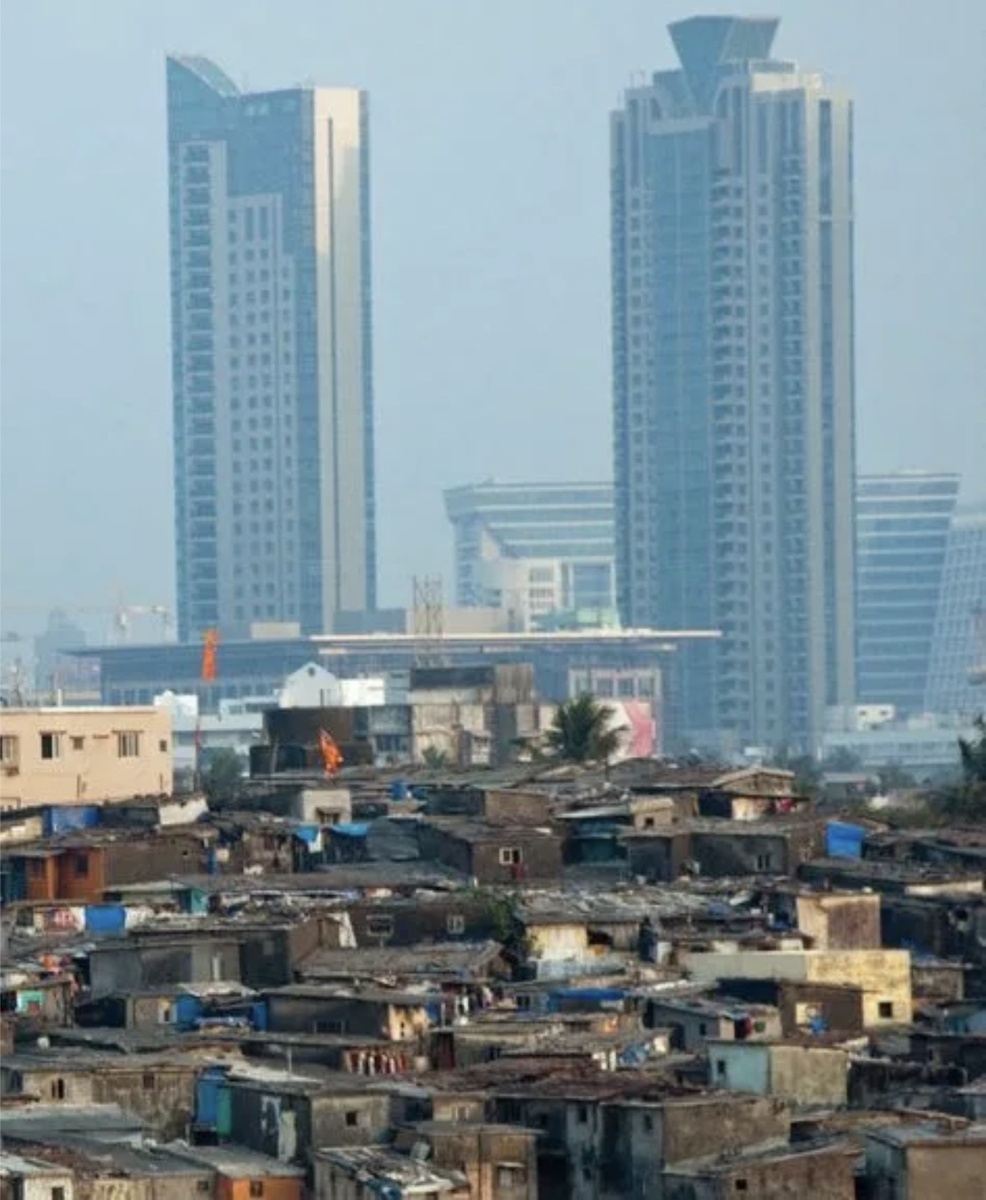 Граница между адом и раем шириной в одну дорогу. Где бы предпочли проснуться вы?