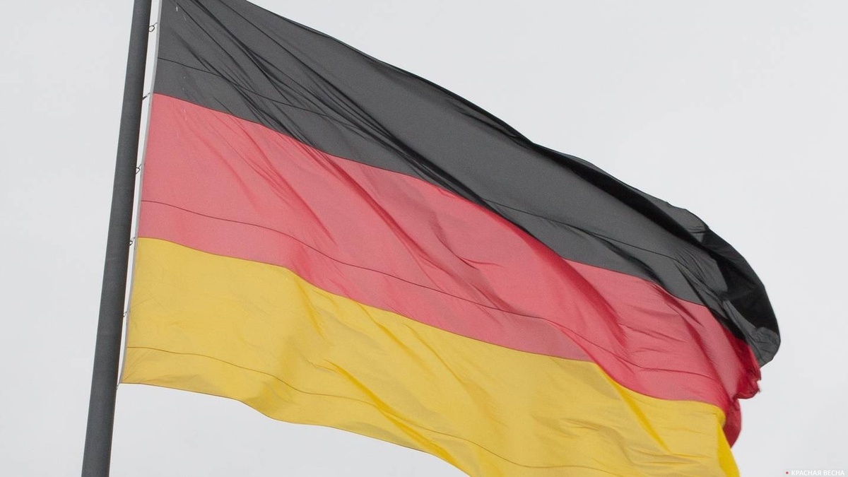     Флаг Германии   
Андрей Алексеев (с) ИА Красная Весна