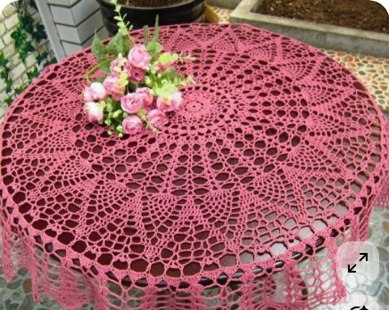 Сложно ли связать скатерть крючком?
