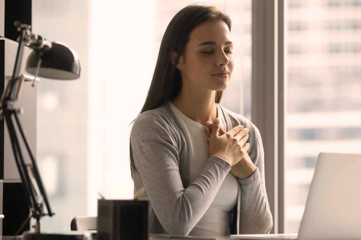 Когда жизнь становится слишком предсказуемой, человек иногда начинает замечать, что всё идёт по одному и тому же кругу