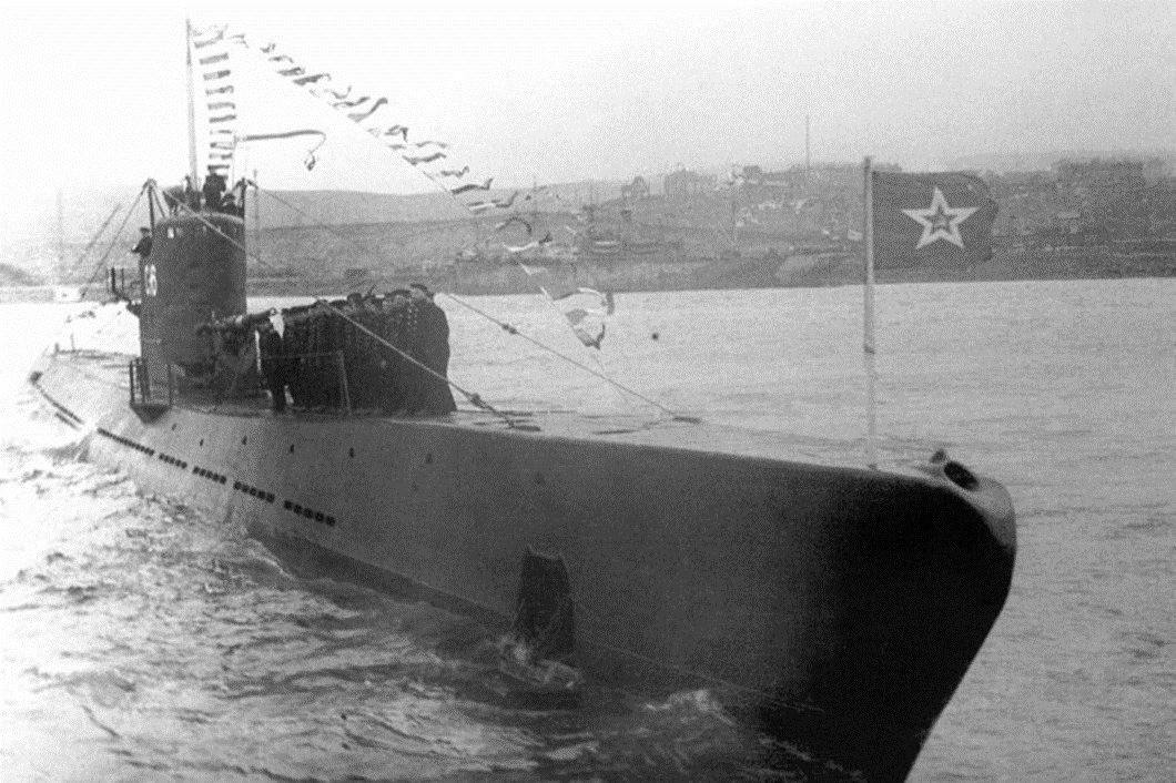 Подводная лодка С-13.  Взято с http://rodina-history.ru/2025/01/30/ataka-veka-kak-utonula-posledniaia-nadezhda-gitlera-lajner-vilgelm-gustloff.html?utm_referrer=https%3A%2F%2Fwww.google.com%2F