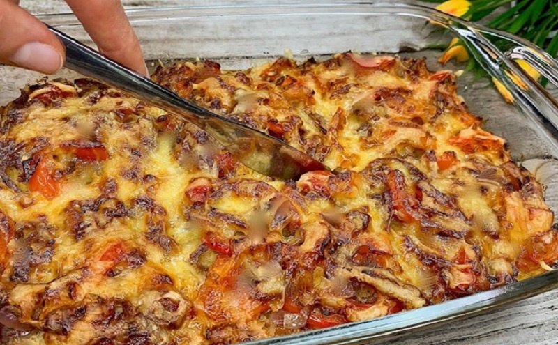 Картофельный пирог без теста: простой рецепт с беконом и сыром для сытного семейного ужина