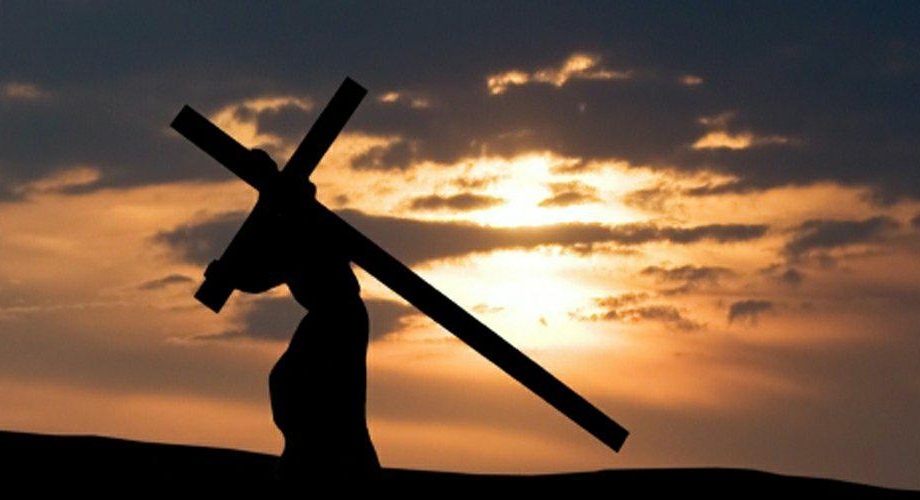 Кто хочет идти за Мною, отвергнись себя, и возьми крест свой, и следуй за Мною