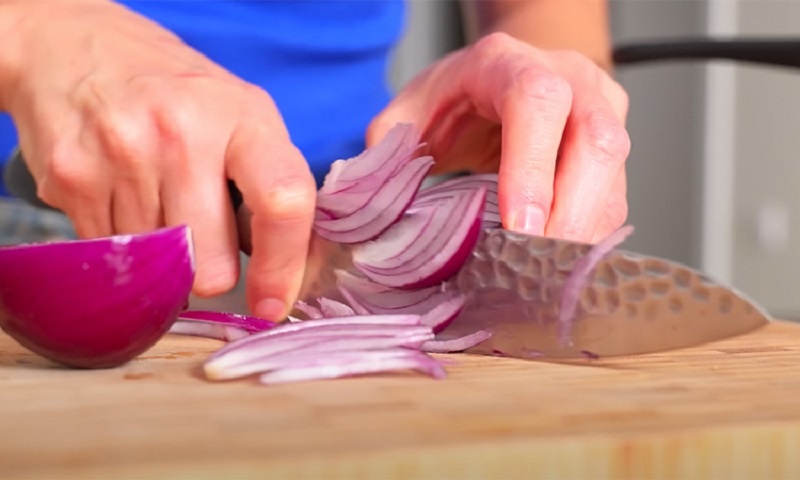 Куриный корейский салат: сочное блюдо без майонеза, которое хочется повторять снова и снова