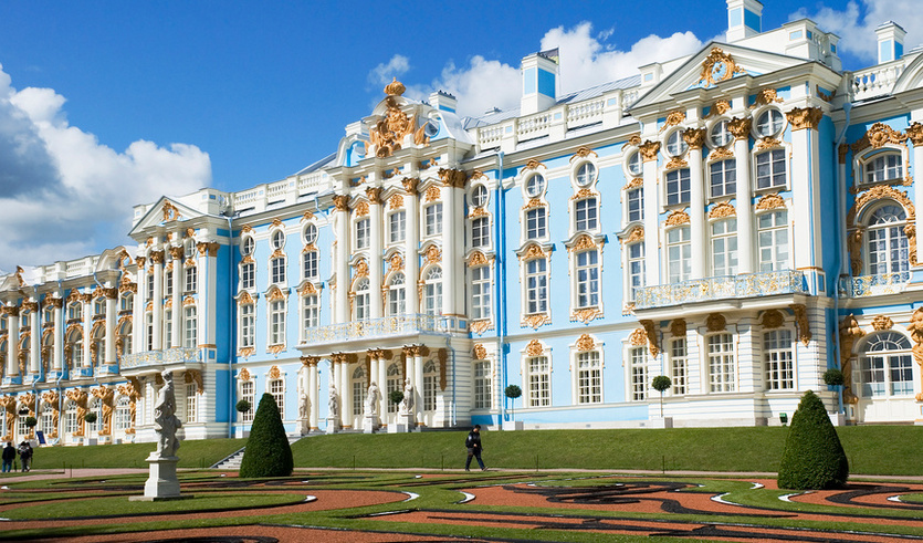Екатерининский дворец – Фотобанк Лори / Александр Щепин