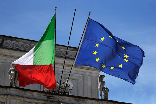 Gregorio Borgia/AP   📷