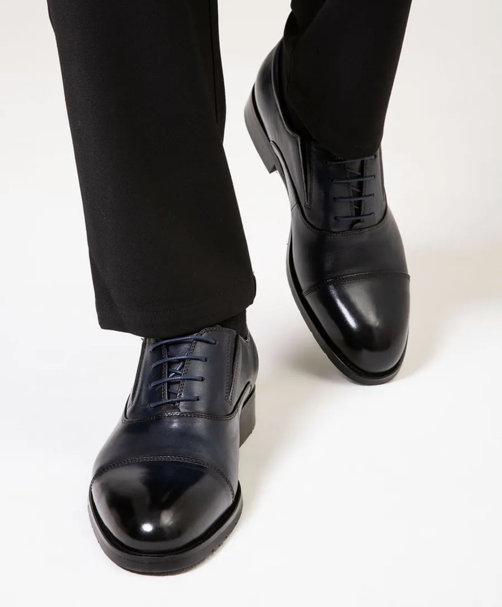 На фото оксфорды Bruno Renzoni (артикул 279932364)