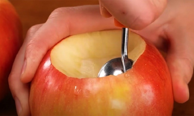 Яблоко в слоёном тесте: почему этот десерт становится любимым с первого кусочка