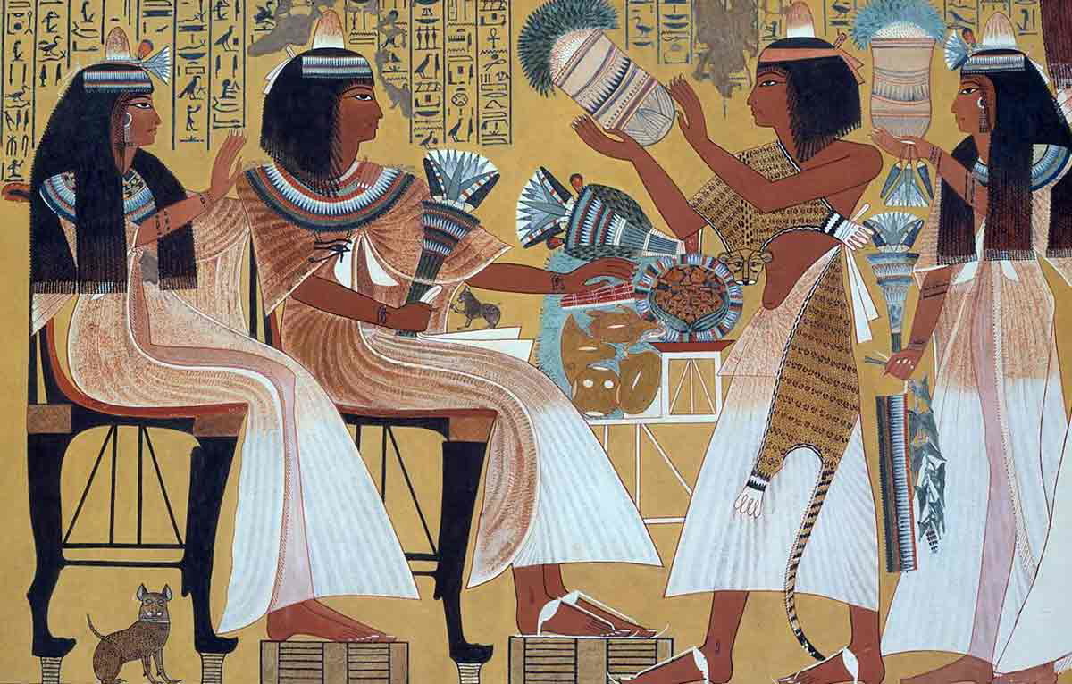 Ипуй и его жена принимают подношения от детей, ок. 1279–1213 гг. до н.э. Источник: Метрополитен-музей, Нью-Йорк.