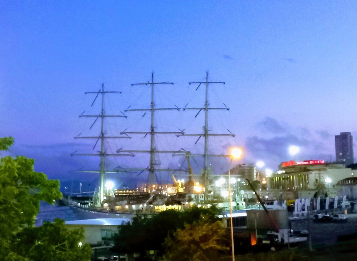 Фото автора Парусник Паллада 