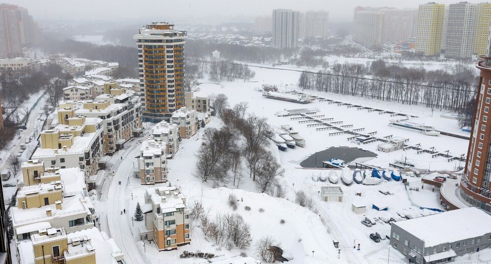    Зимние виды многоэтажек города Химки / Медиасток.рф