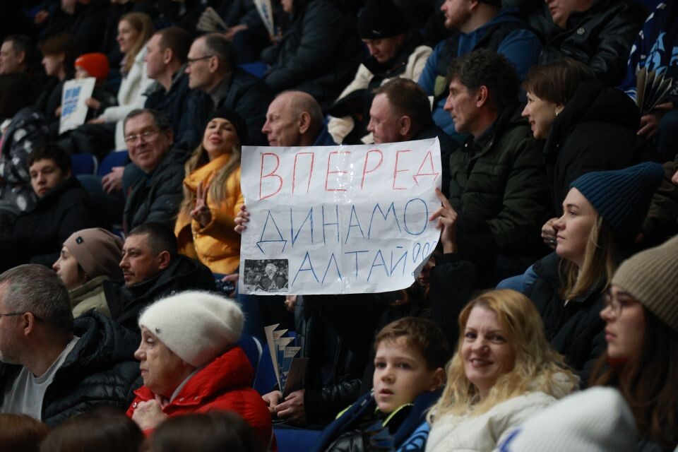    Матч "Динамо-Алтай" против "Норильска". Источник: Олег Укладов