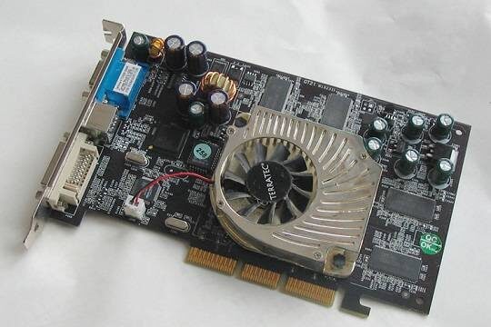    Цены на видеокарты в России пошли вверх из-за конфликта на Ближнем Востоке (фото: Wikimedia Commons / Norm~commonswiki)