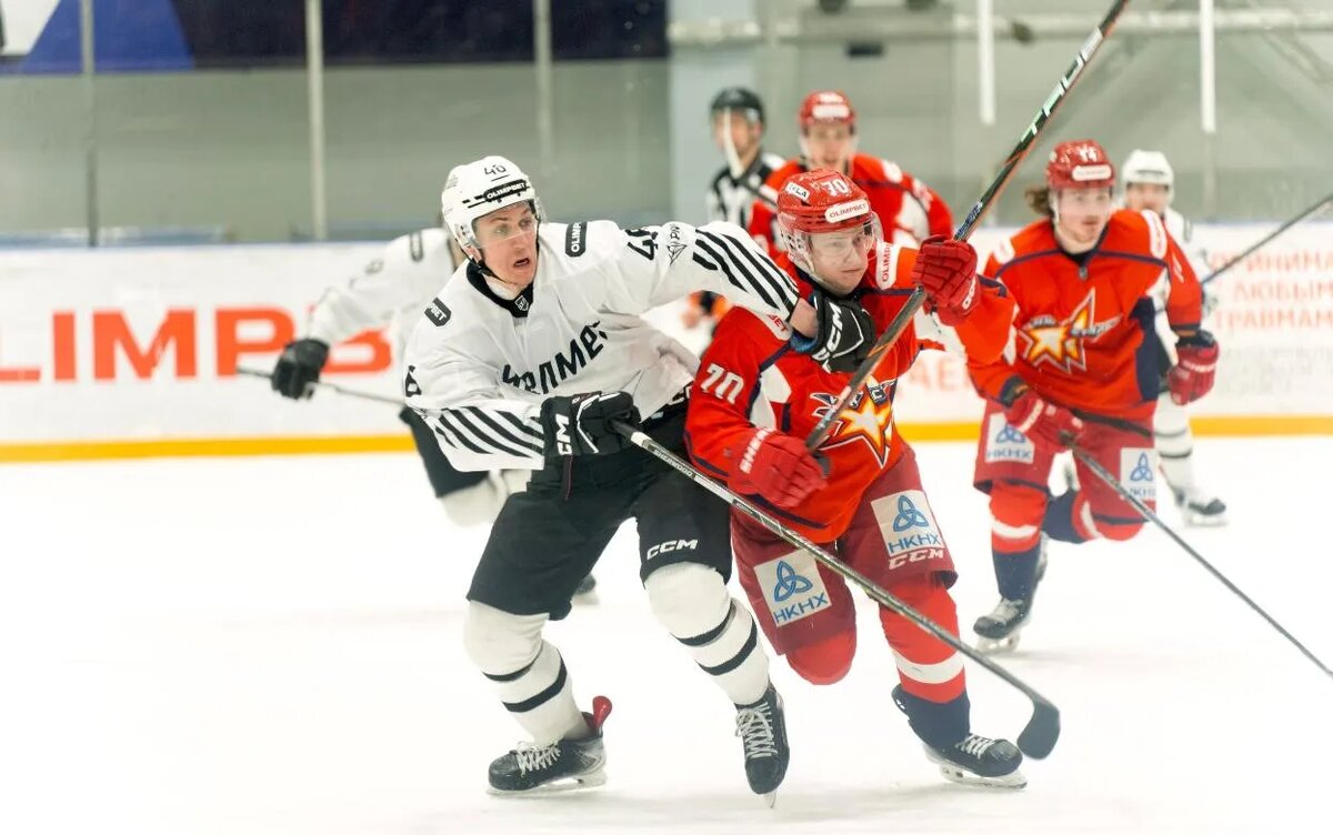    Хоккейная «Ижсталь» уступила дома «Челмету»