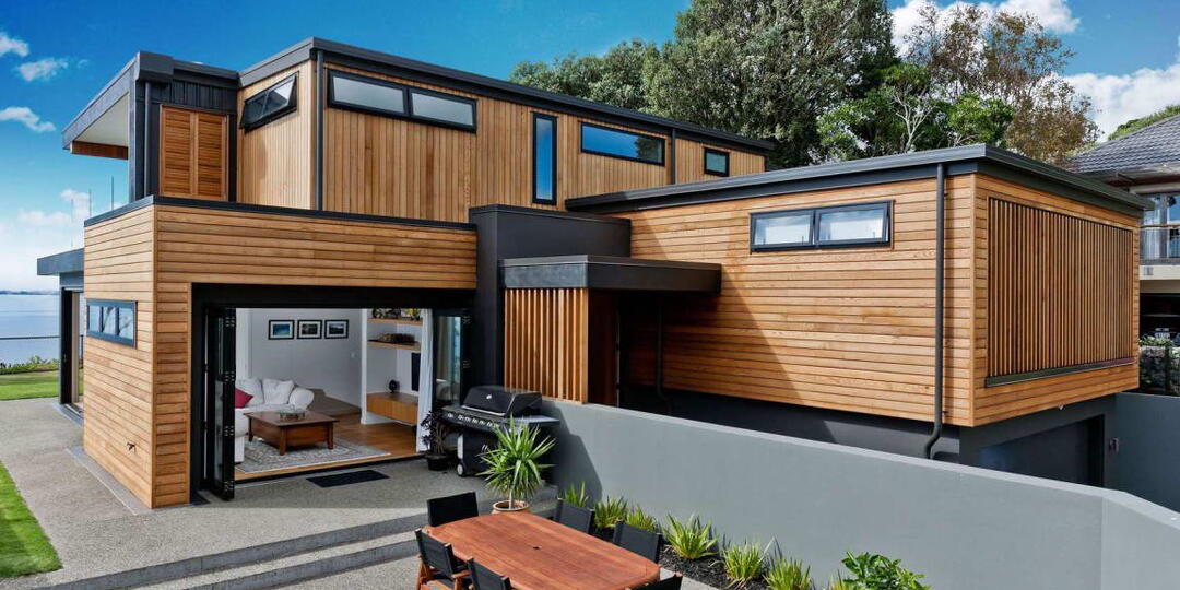 Арочный дом, Дом на дюнах, Дом у дороги и Дом на склоне в обзоре по понедельникам