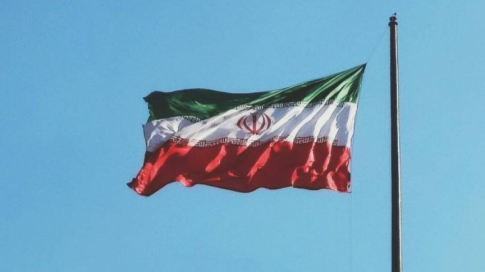    Флаг Ирана. Источник: unsplash.com