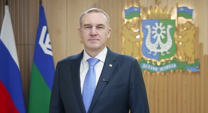    Руслан Кухарук поздравил работников бытового обслуживания и ЖКХ с профессиональным праздником