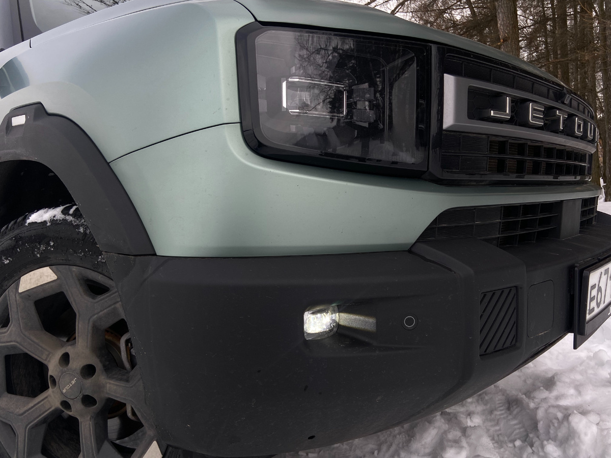 Неокрашенные бампера более практичны для кроссовера