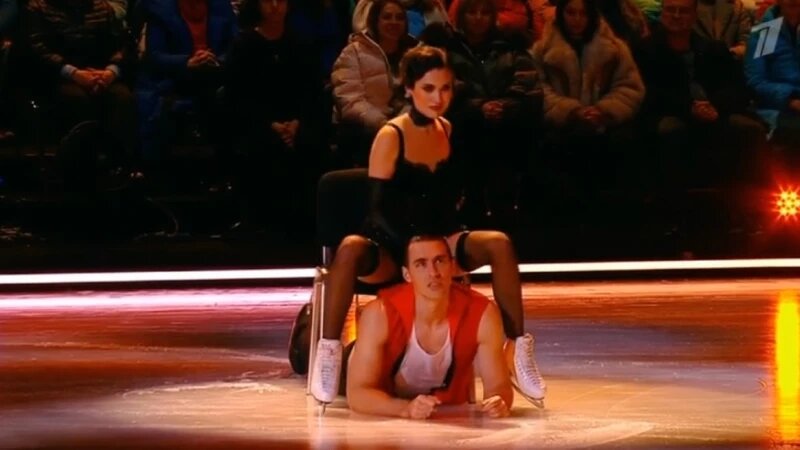     Сергей Шубенков и Елизавета Худайбердиева в финальном выпуске «Ледникового периода». Скриншот с трансляции