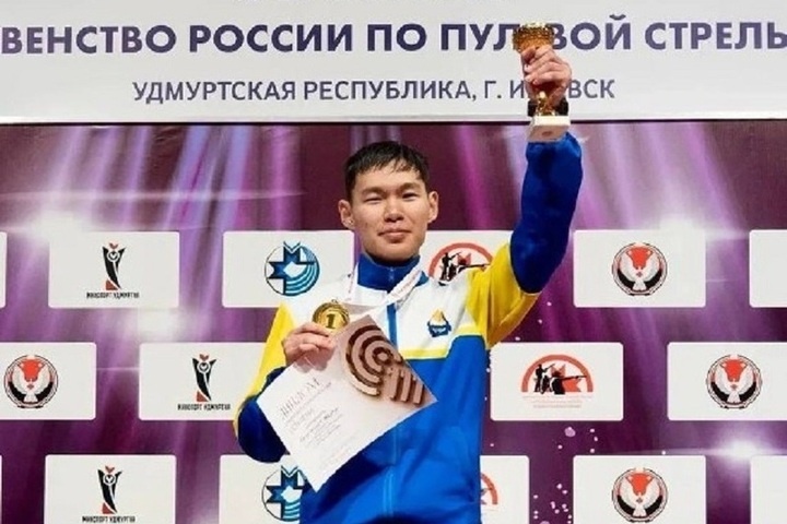 Спортсмен из Бурятии завоевал золото всероссийских соревнований по пулевой стрельбе