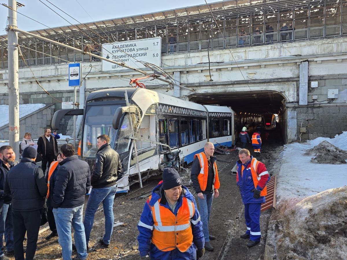    ДТП с трамваями АГН