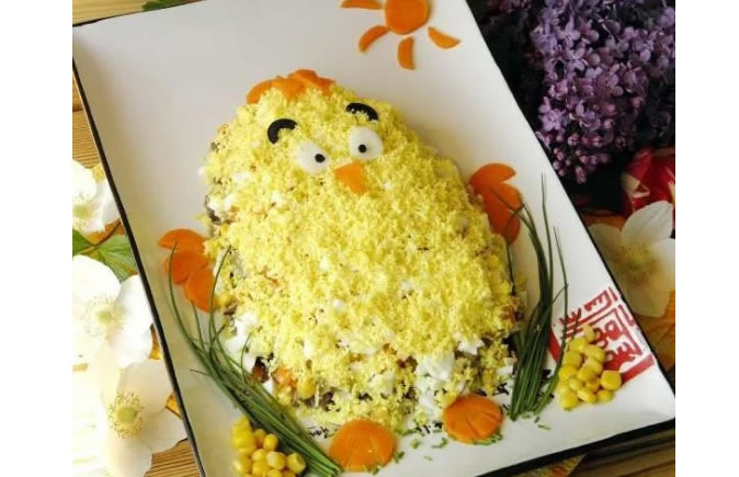 Салат «Пасхальный цыплёнок»