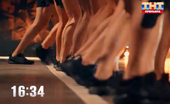 Кадр из шоу "Титаны" для канала "Честный блогер"