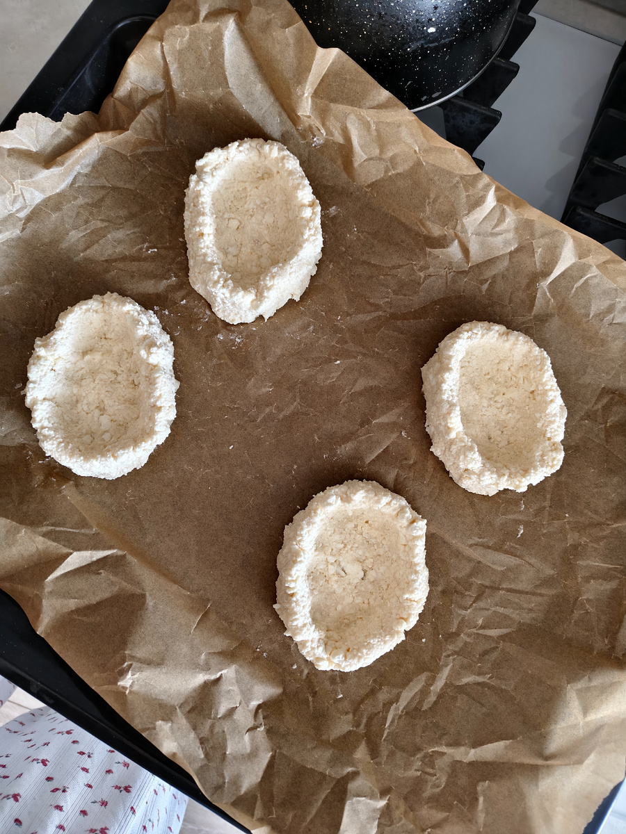 Старайтесь делать бортики не низкими и не тонкими