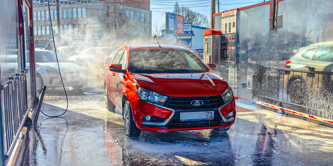 «Сдаюсь – пересаживаюсь на "Ладу"»: Еду брать "Весту" – один владелец, пробег 150 тысяч, и цена вменяемая. В чем подвох