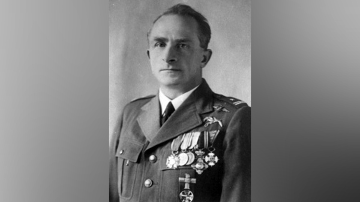 Леопольд Памула