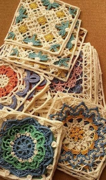 Бабушкин квадрат крючком