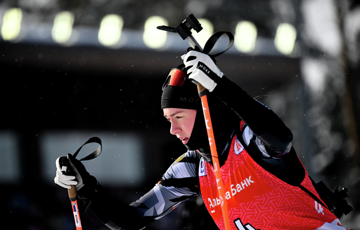    Биатлонистка Анастасия Томшина РИА