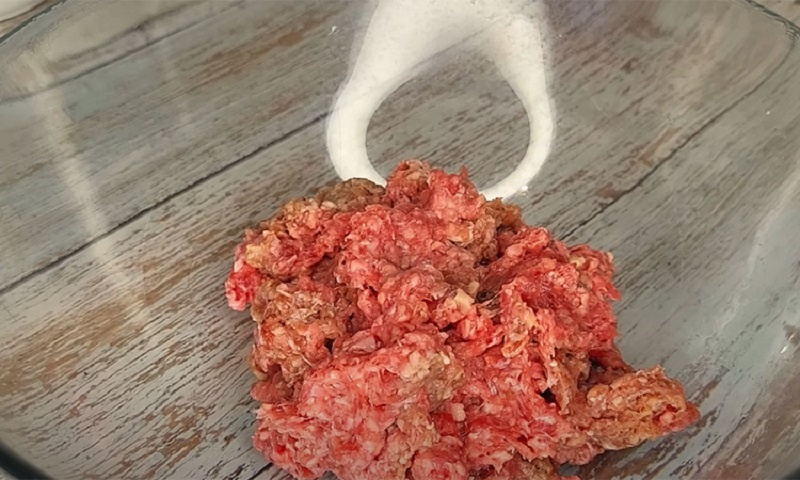 Ленивые чебуреки из лаваша: секрет хрустящего ужина за 15 минут