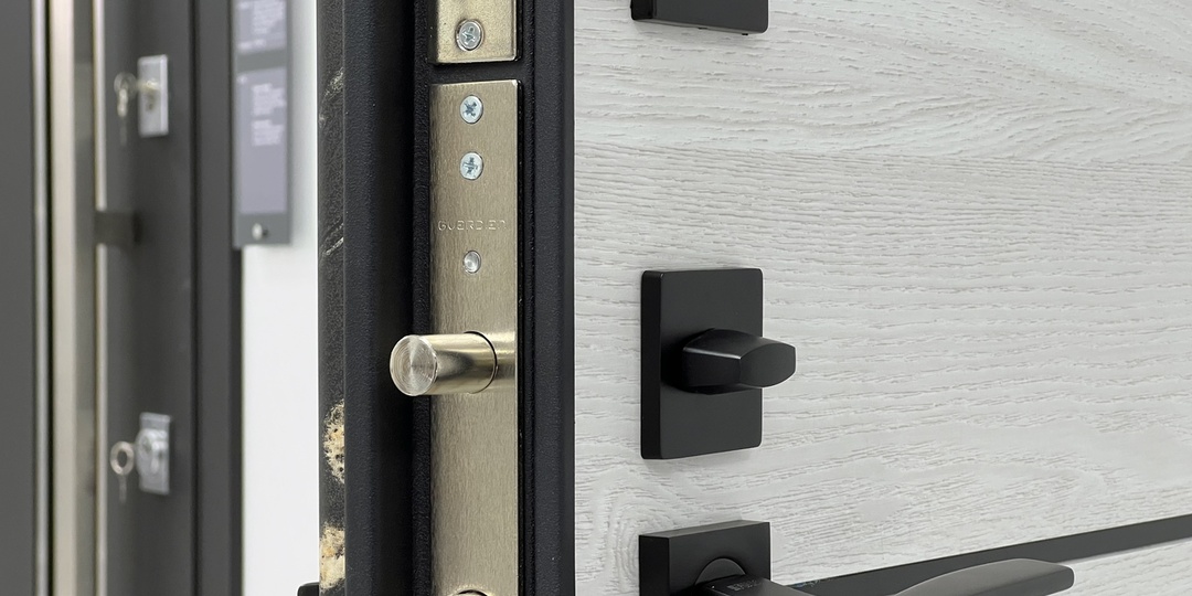 Без паники: что делать, если неожиданно заблокировалась задвижка входной двери