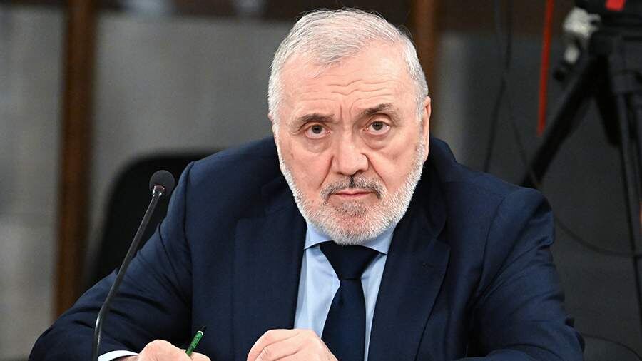 Стали известны новые подробности в деле о взятках бывшего замглавы Минобороны