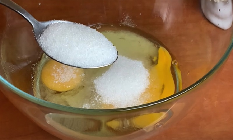 Творожная запеканка всегда получается пышной и не опадает: раскроем секрет идеального завтрака