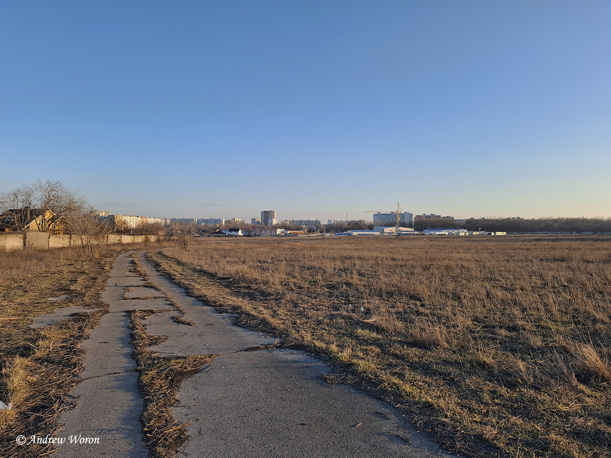 Старая дорога - будущая улица