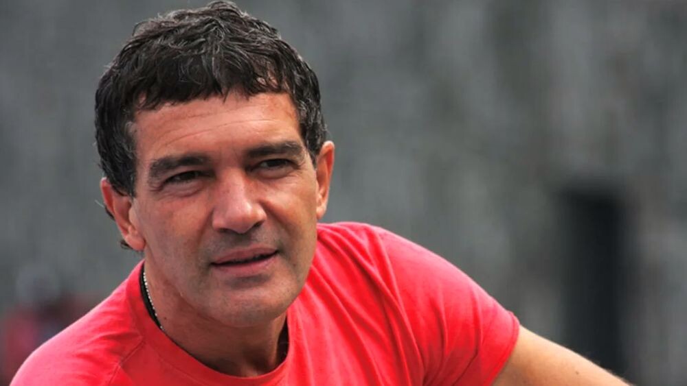 Ради спектакля Кирилл отказался от съёмок с Антонио Бандерасом