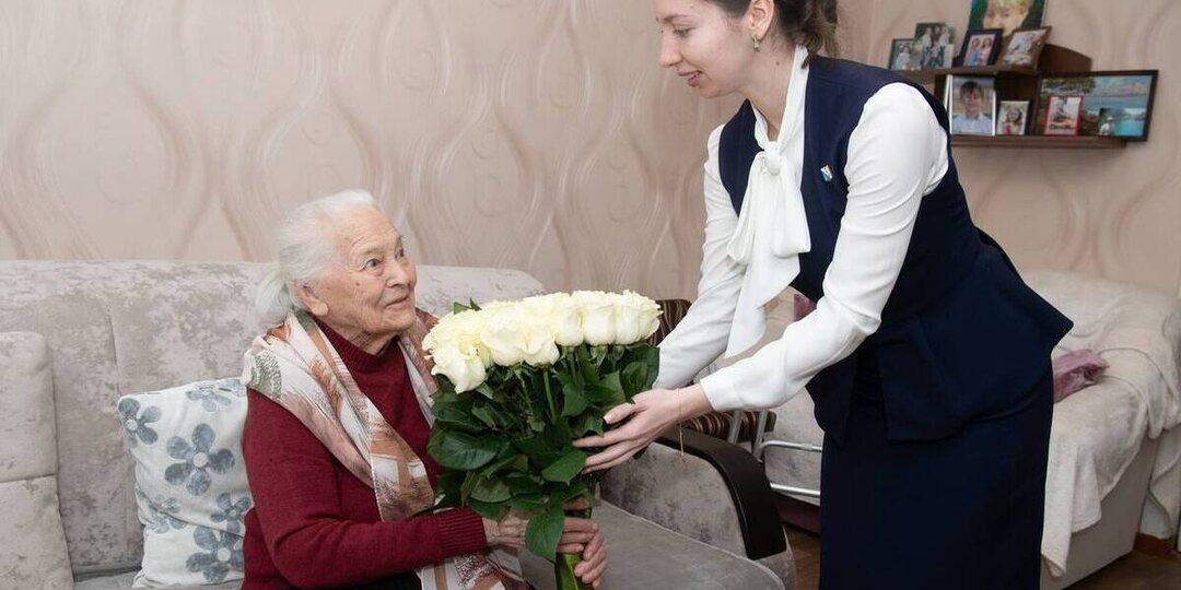Ветеран обороны Севастополя Александра Портная отметила 103-летие