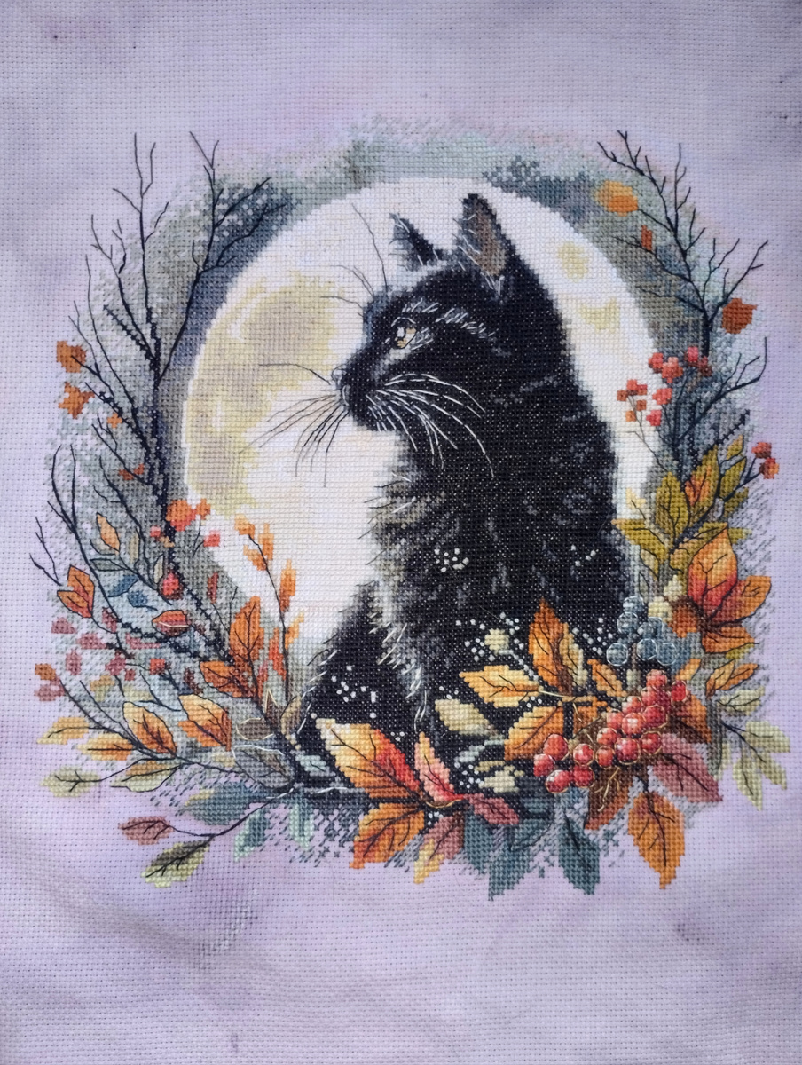 "Лунный кот", Альбина Серебрянская / Мир вышивки